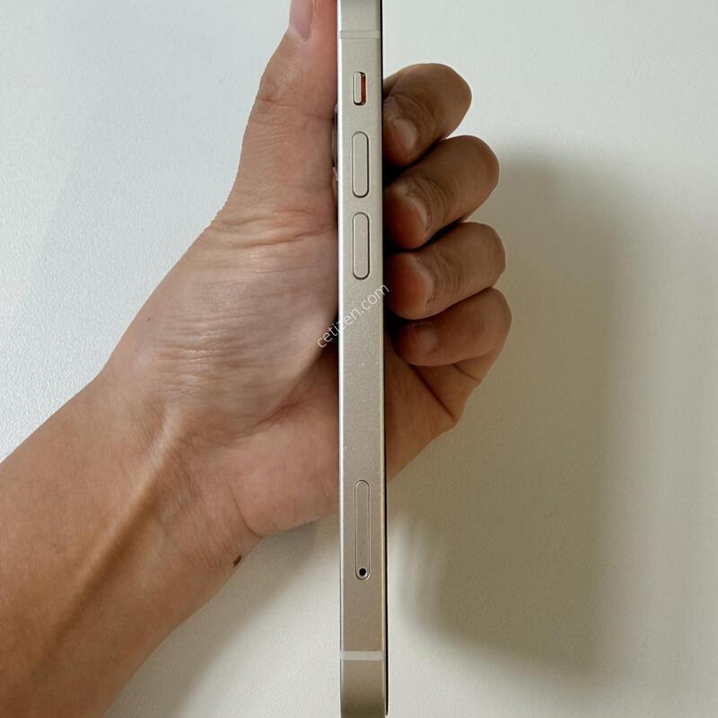 ������ 13�̴� ȭ��Ʈ 128 ��ǰ���͸���ü 94% �Ǹ��մϴ�.