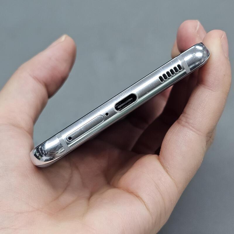 �Ｚ ������ S21�÷��� 256GB  �ǹ� ������ ������ �߰��� ~!