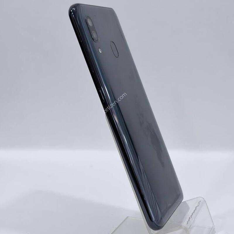 ������A30 ���� 32GB Y2440