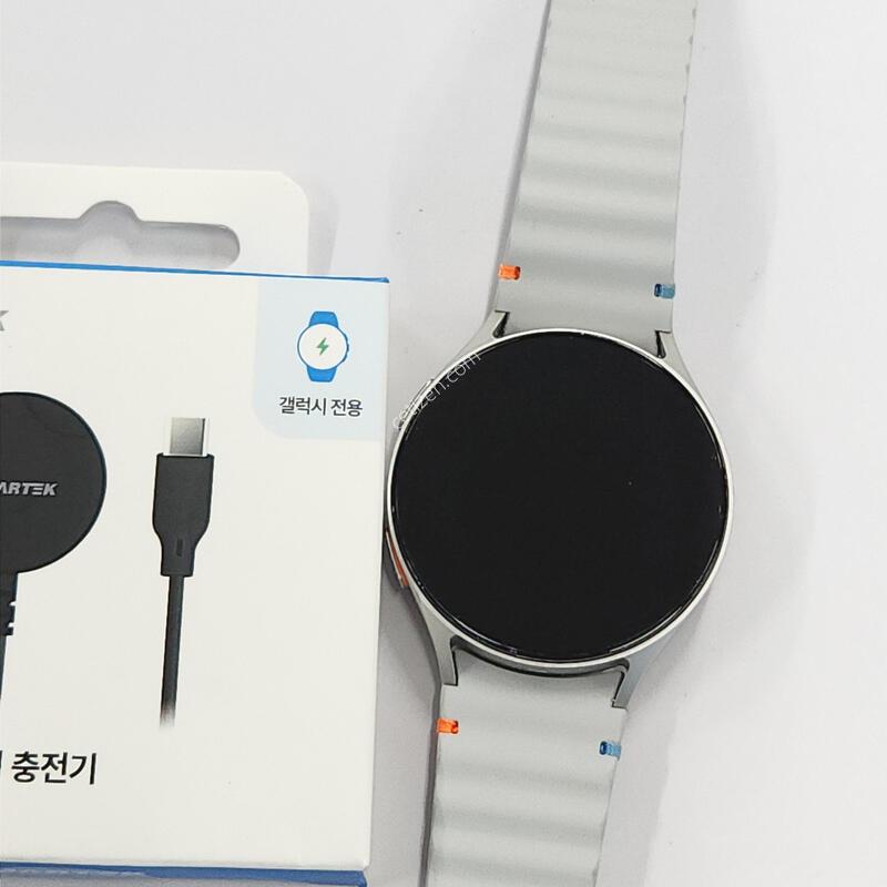 �����ÿ�ġ7 44mm ���ܻ� ȭ��Ʈ 63571