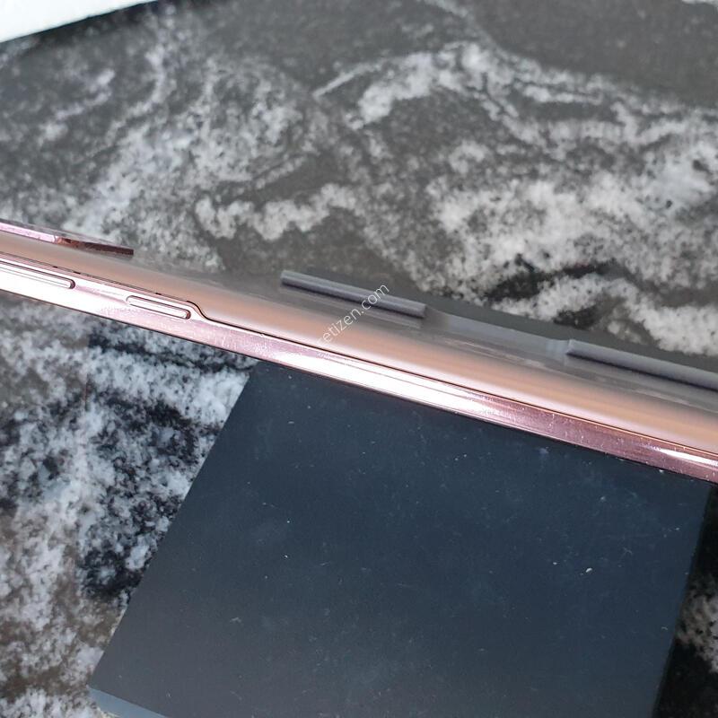 LG ��Ʈ20 (N981N) ��ũ��� 256�Ⱑ (1372150)