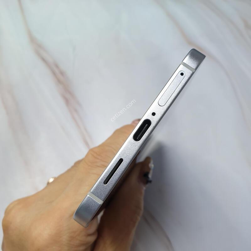 KT ������ S25���� ���� 256G S�� �Ǹ��մϴ�