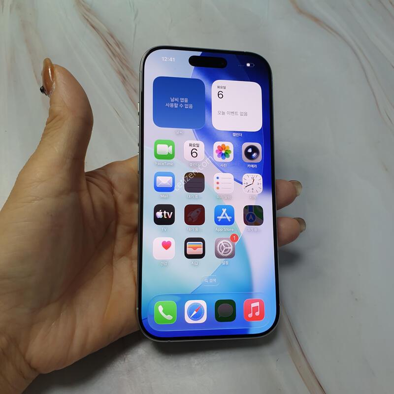 ������16���� ȭ��ƮƼŸ�� 256G ������ �Ǹ��մϴ�