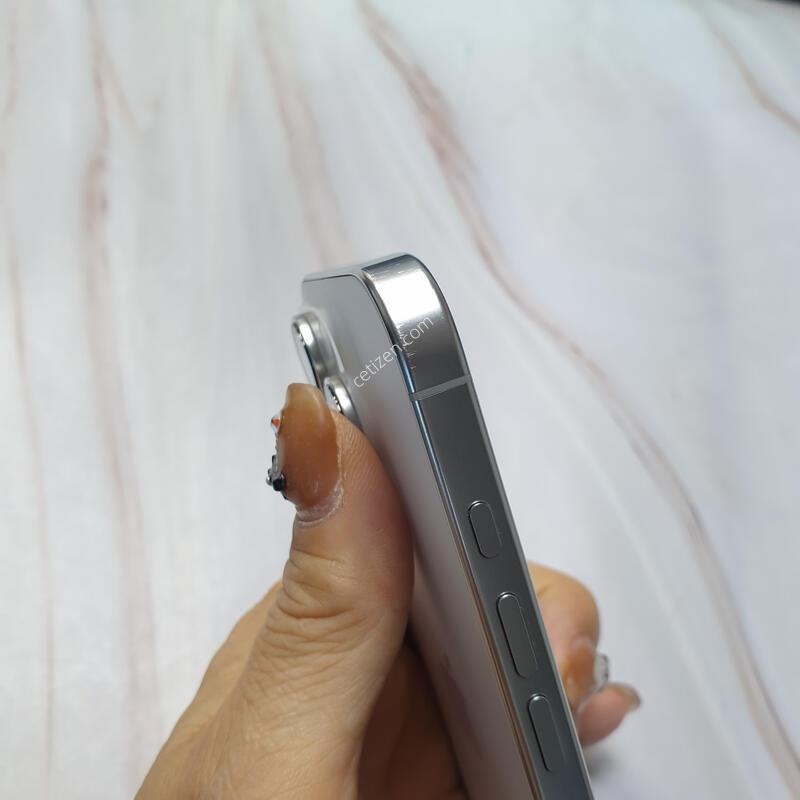 ������16���� ȭ��ƮƼŸ�� 256G ������ �Ǹ��մϴ�