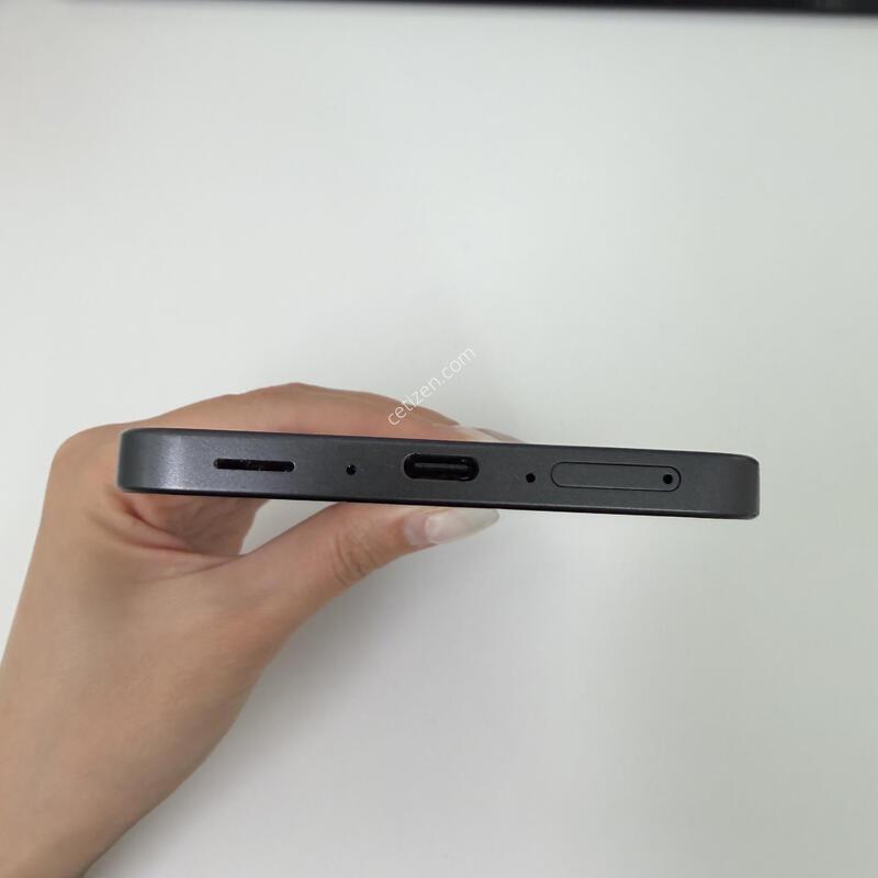 ������A36 ���� 128GB