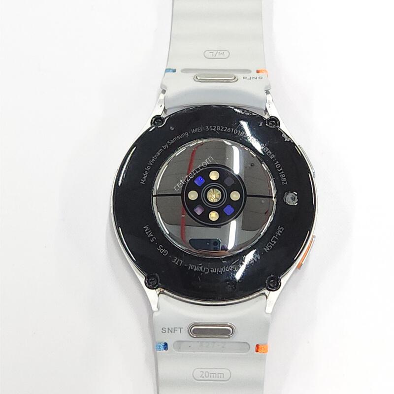 �����ÿ�ġ7 44mm ���ܻ� ȭ��Ʈ 63571