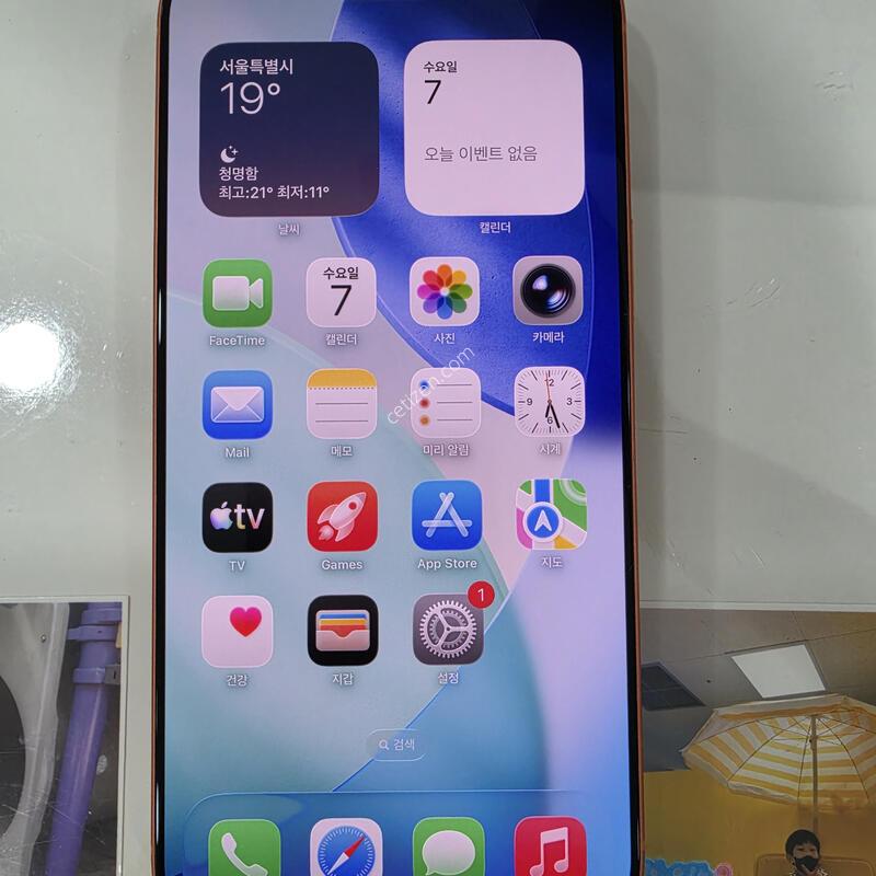 ������17���θƽ� 256GB ������ ���������Ǹ��մϴ�