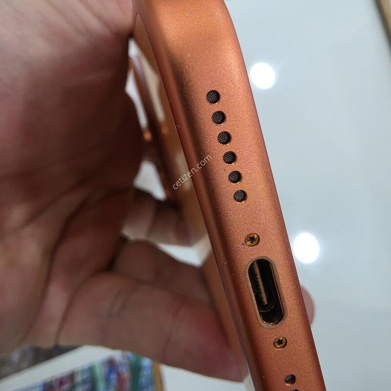 ������17���θƽ� 256GB ������ ���������Ǹ��մϴ�