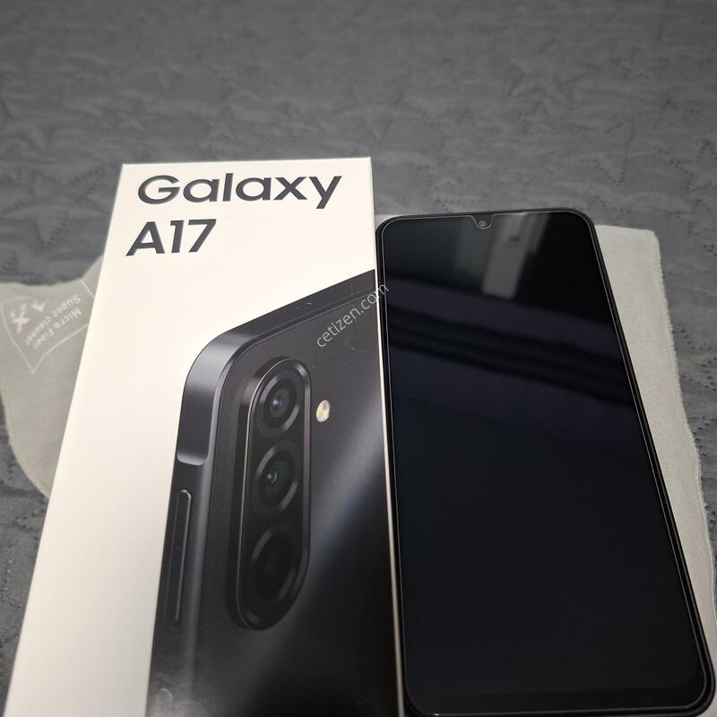 A17 ���� �������� ������� �Ǹ��մϴ�(Ƽ������ ���� 1���־� �ΰ� �˴ϴ�)