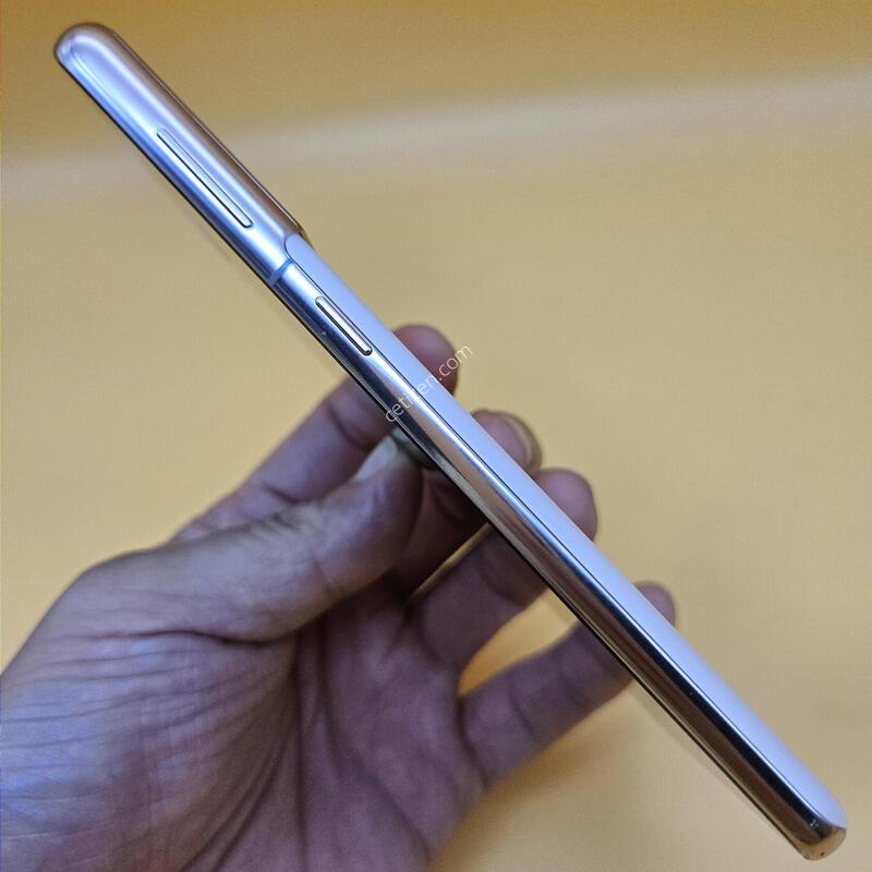 [���۱�]������S21 �ֻ������� 256G ��ũ ����� �߰���