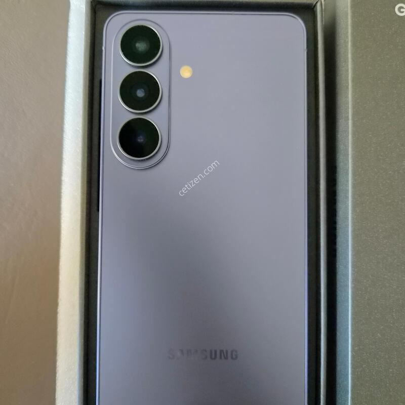 ������ S26 �ڹ�Ʈ ���̿÷� 256�Ⱑ ����ǰ��