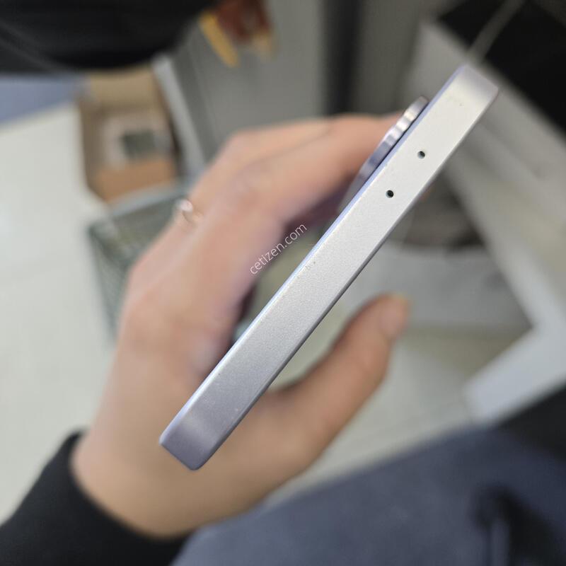 A+ ������ A36 �󺥴� 128GB �������� ���ܻ� �ڱ���