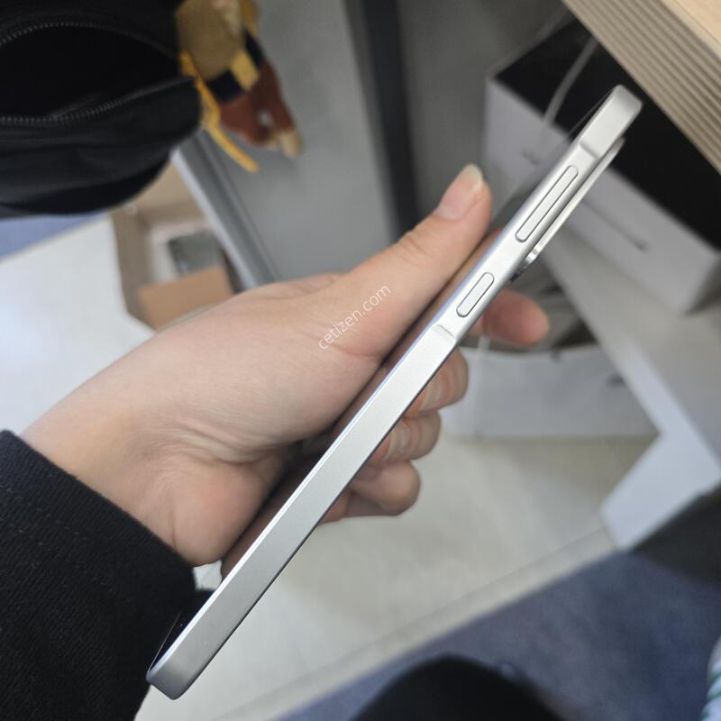 A++������ A36 ȭ��Ʈ 128GB �����������ܻ�