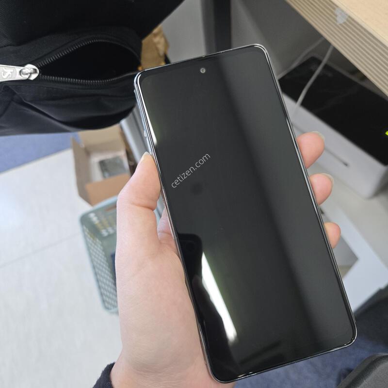 SSS�� LG Q92 ȭ��Ʈ 128GB ��������