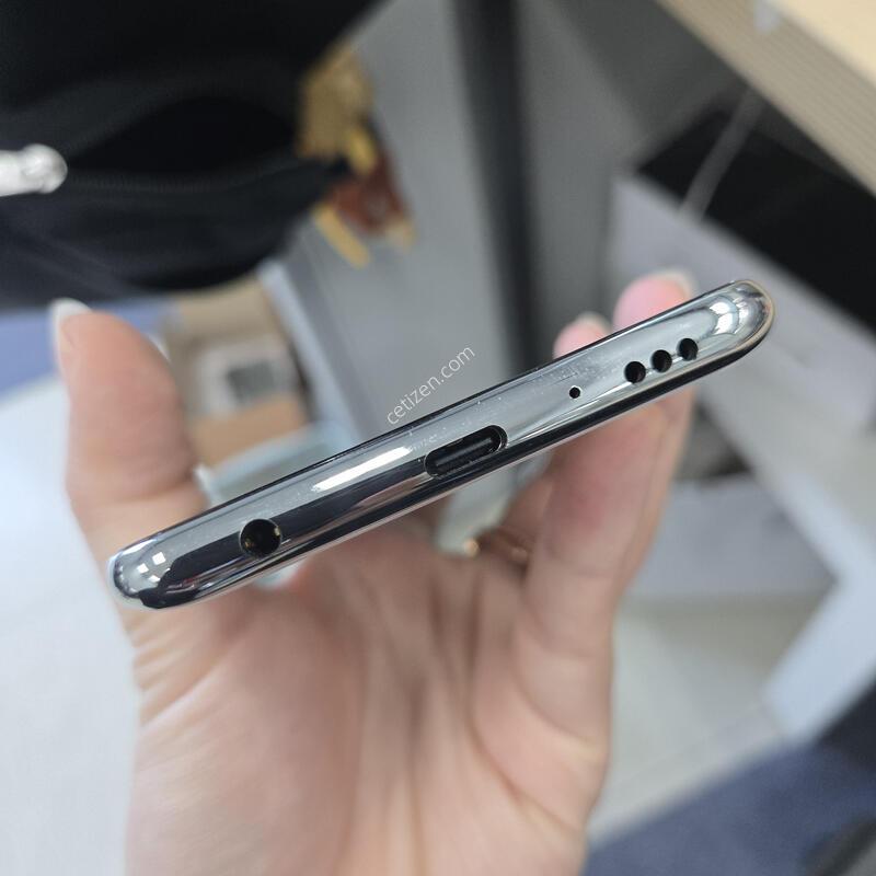 SSS�� LG Q92 ȭ��Ʈ 128GB ��������