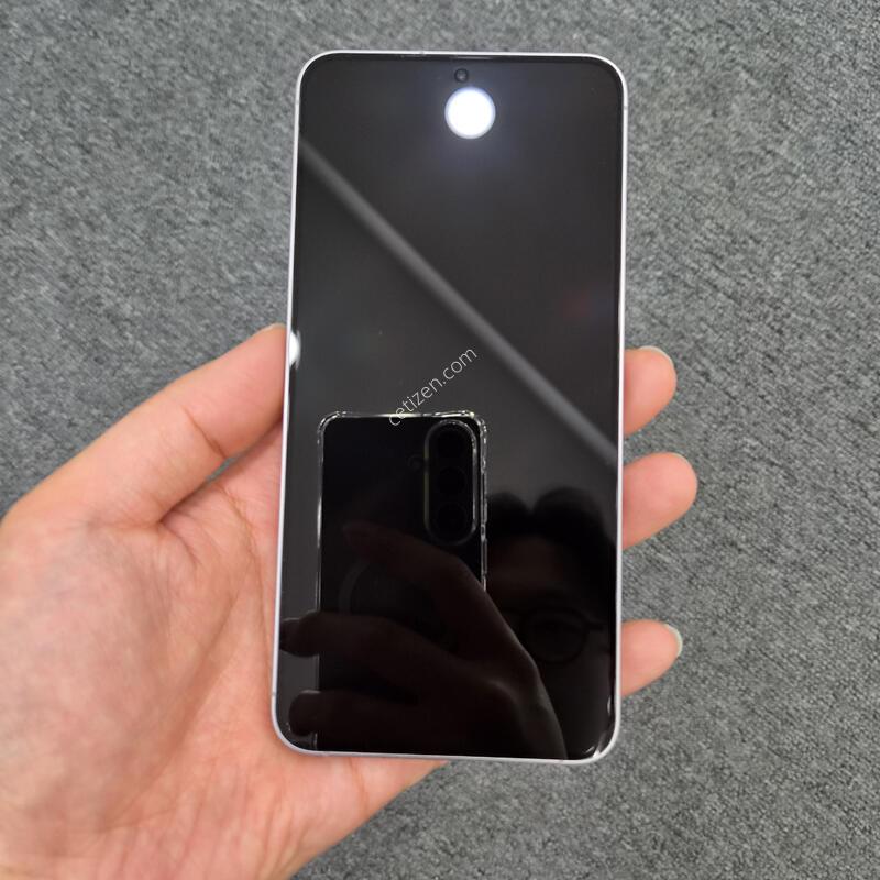 ������ S25�÷��� 512G�ǹ�