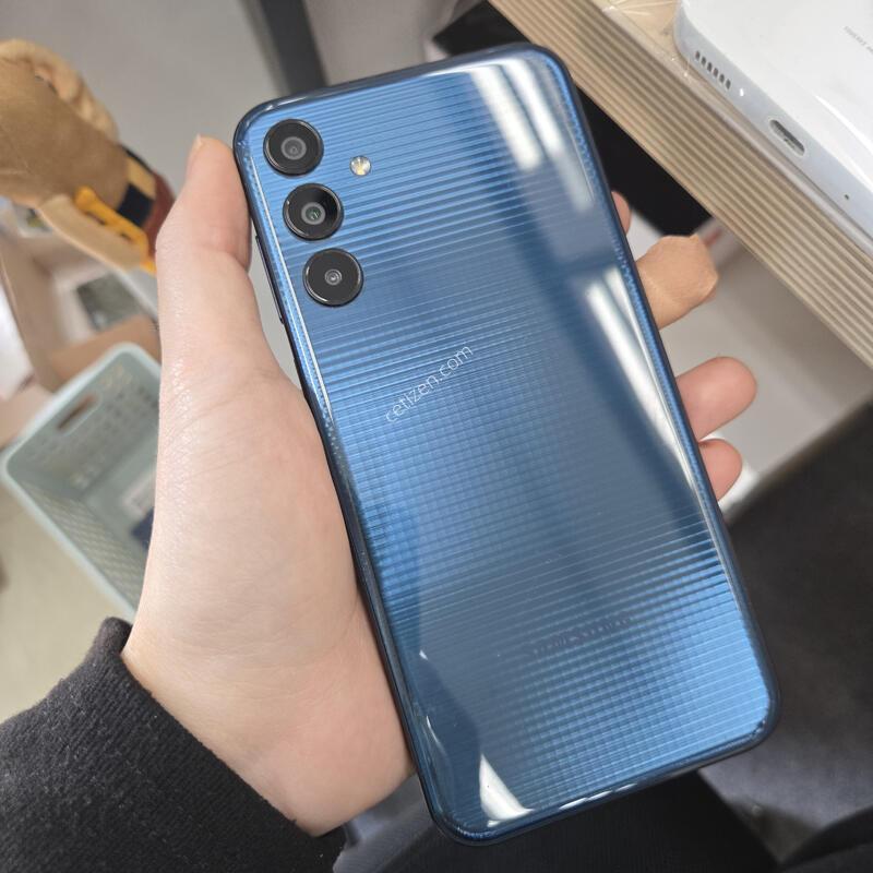 ������ ���̵�7 ��ũ���� 128GB �ܰ������ܻ�