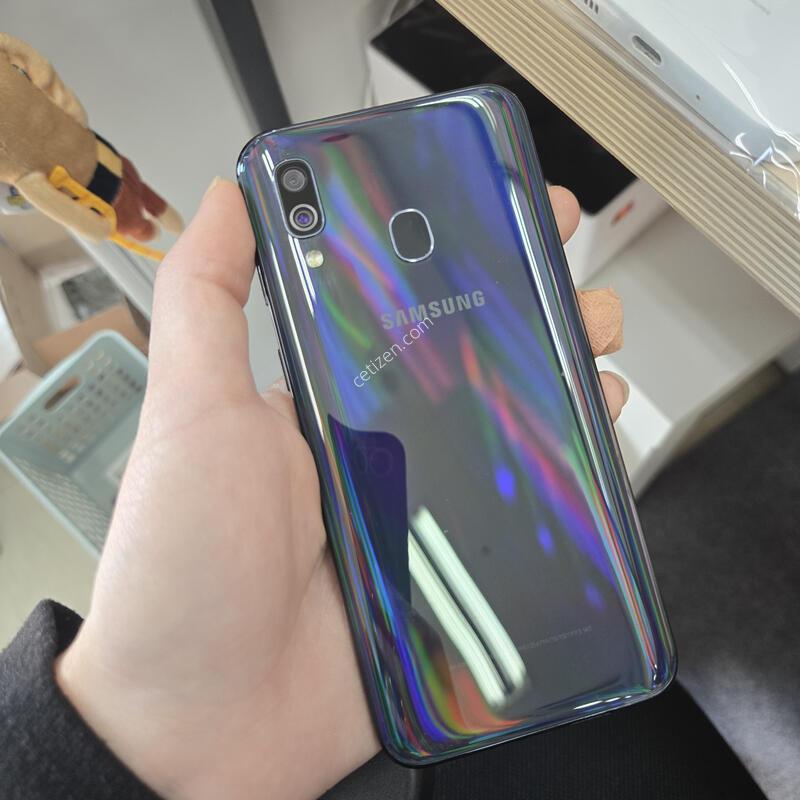 SSS�� ������ A40 ���� 64GB ���ܻ� ����