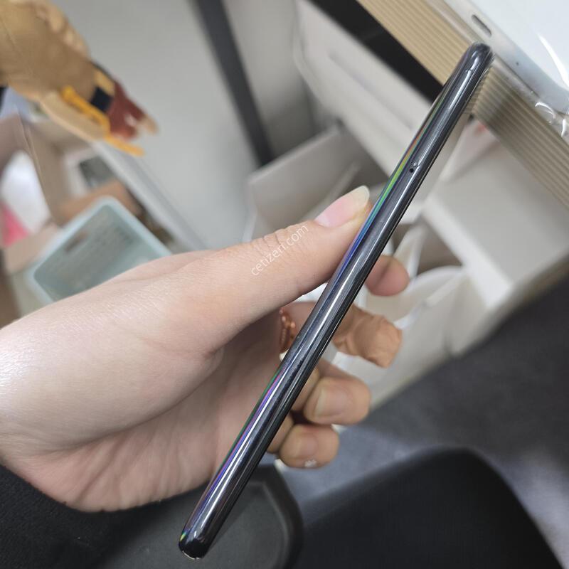 SSS�� ������ A40 ���� 64GB ���ܻ� ����