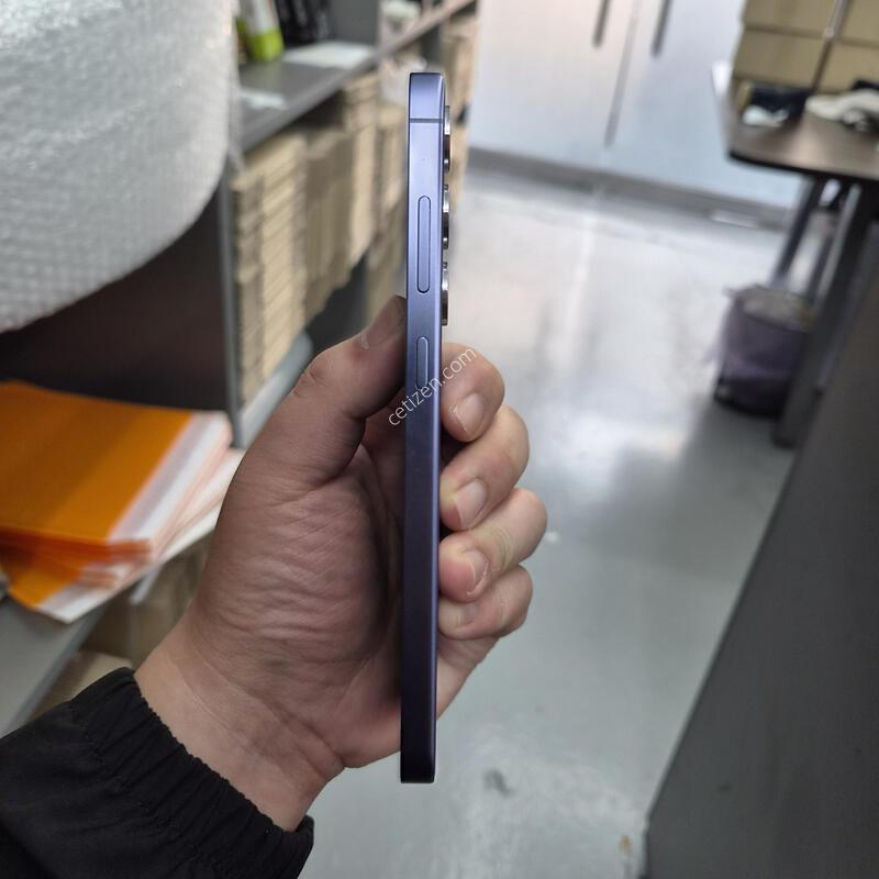 �ܰ�S��)������ S24 �÷��� ���̿÷� 256G(�ʸ�/���̽�)