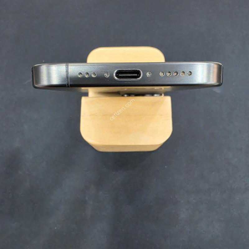 SKT ������15���� 256GB ����
