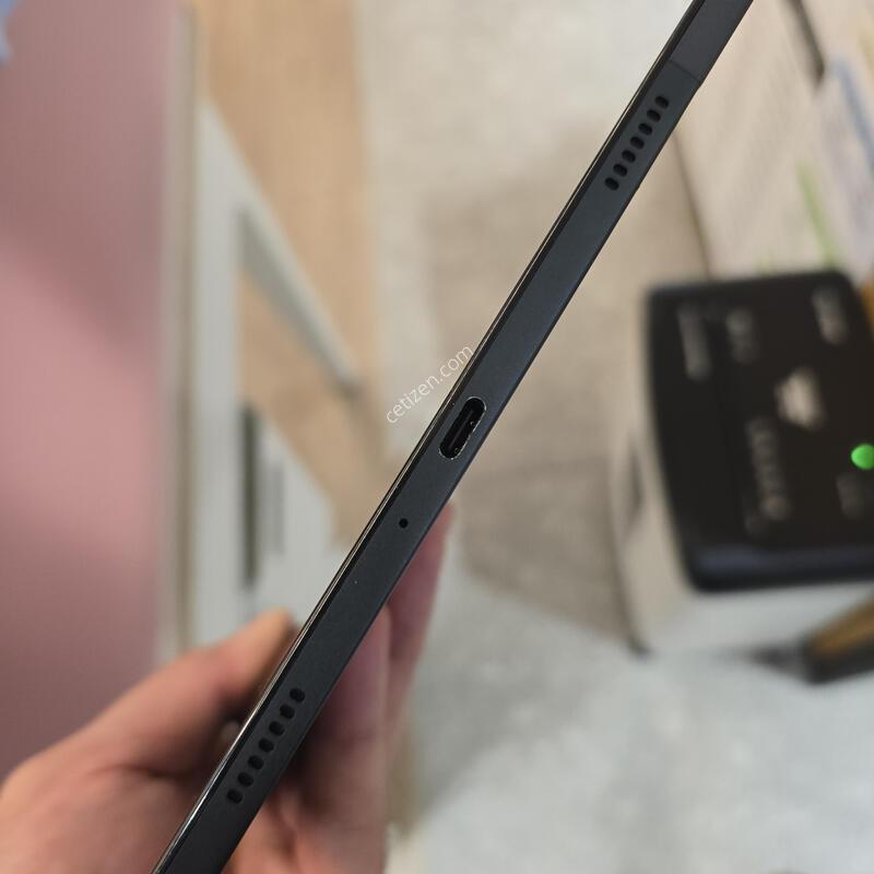 KT ��������A9�÷��� (X216) ���� 64�Ⱑ