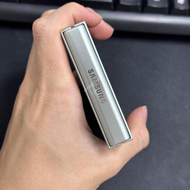 ������ z�ø�6 lcd