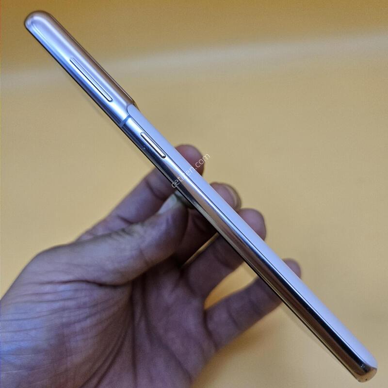 [���۱�]������S21 �ֻ������� 256G ��ũ ����� �߰���