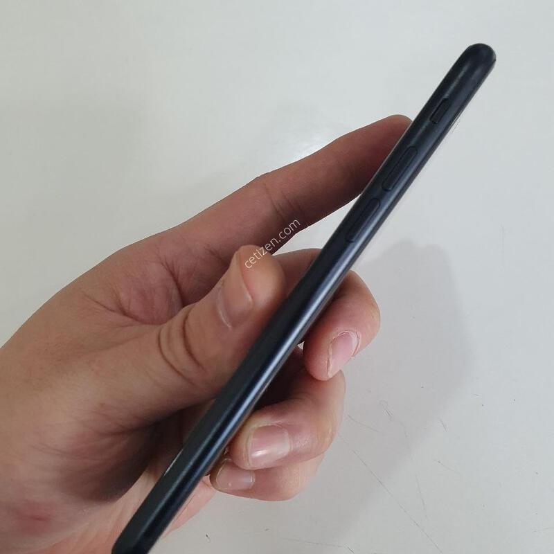 ������ SE3 128G  �߰��� �����
