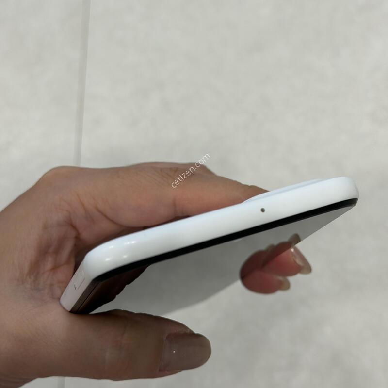 ������ A23 128GB ȭ��Ʈ