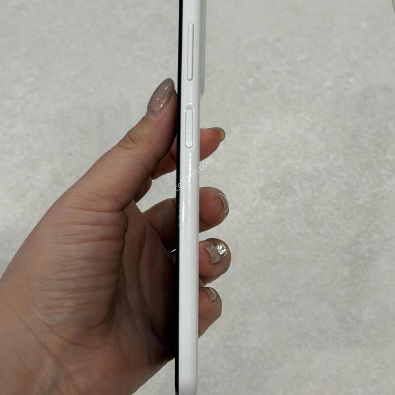 ������ A23 128GB ȭ��Ʈ