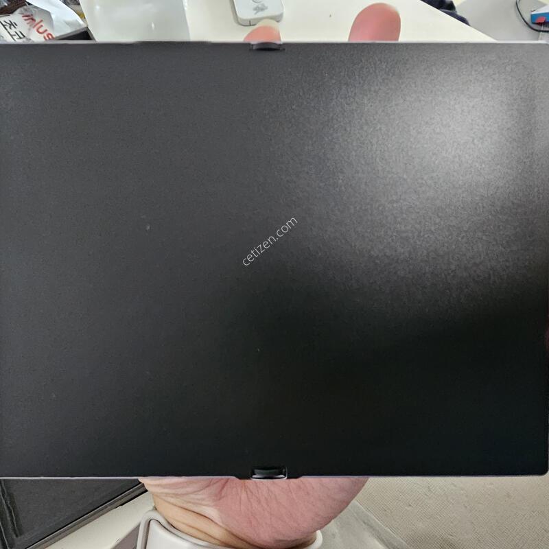 �������� �ܼ����� ����8 1TB �󺥴� �˴ϴ�