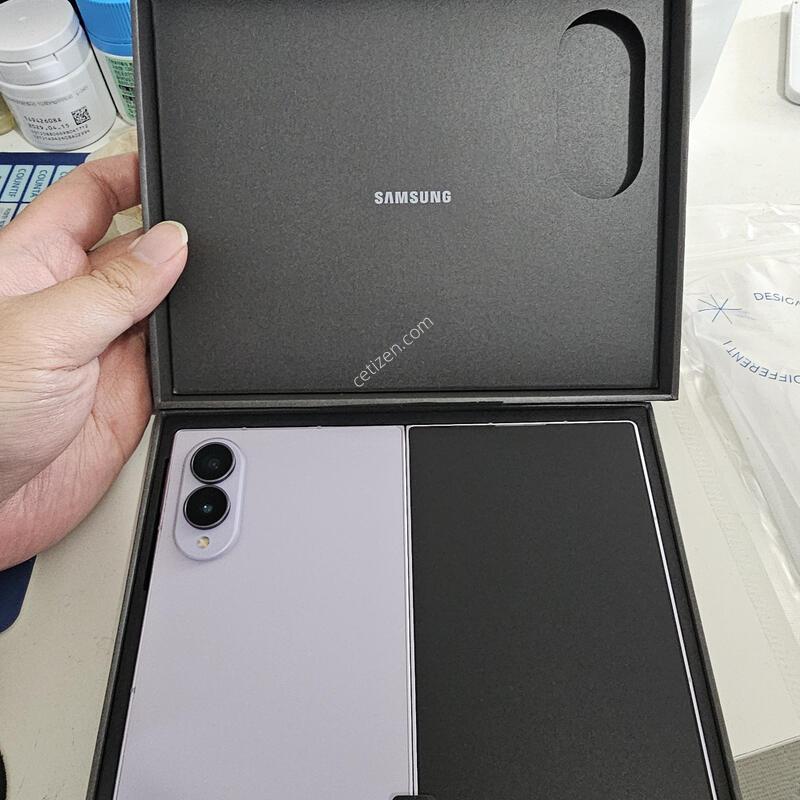 �������� �ܼ����� ����8 1TB �󺥴� �˴ϴ�