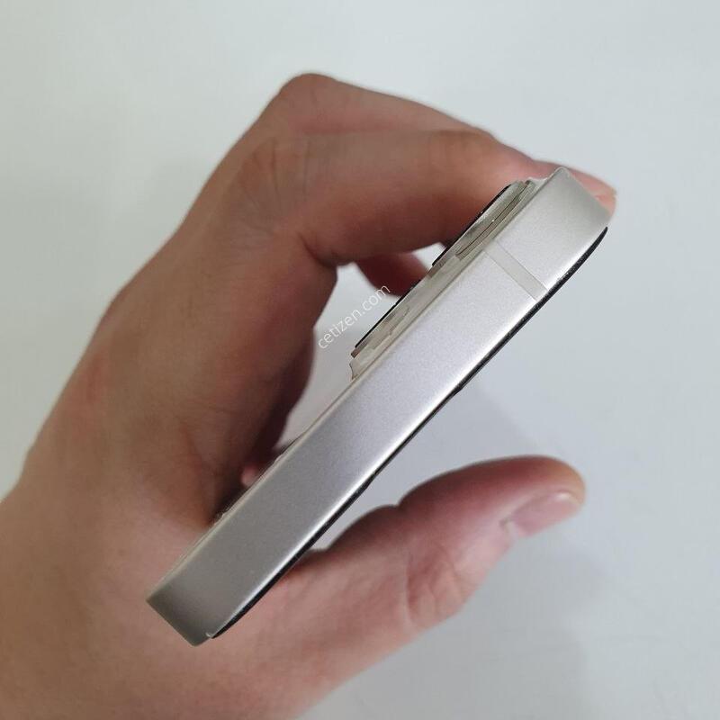 ������13�̴�128G ���ܻ� S�� �߰��� �����