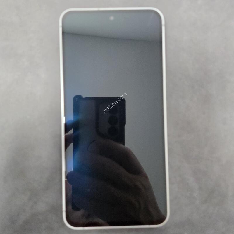 ������S24FE
