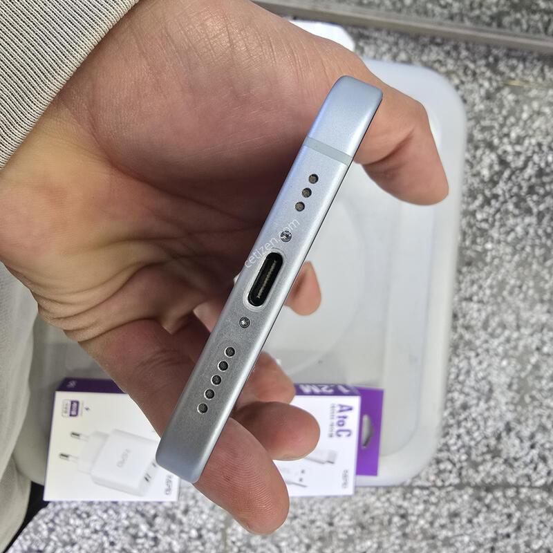 ������15 128G ȭ��Ʈ���� (���͸�77%) ����� �˴ϴ�