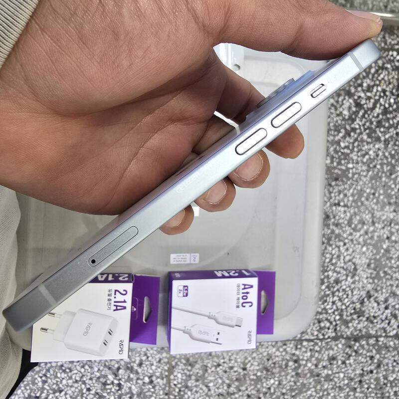 ������15 128G ȭ��Ʈ���� (���͸�77%) ����� �˴ϴ�