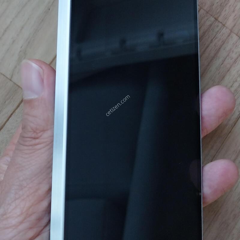 �Ｚ ������ ����6 ����Ʈ�׷��� 128GB A��