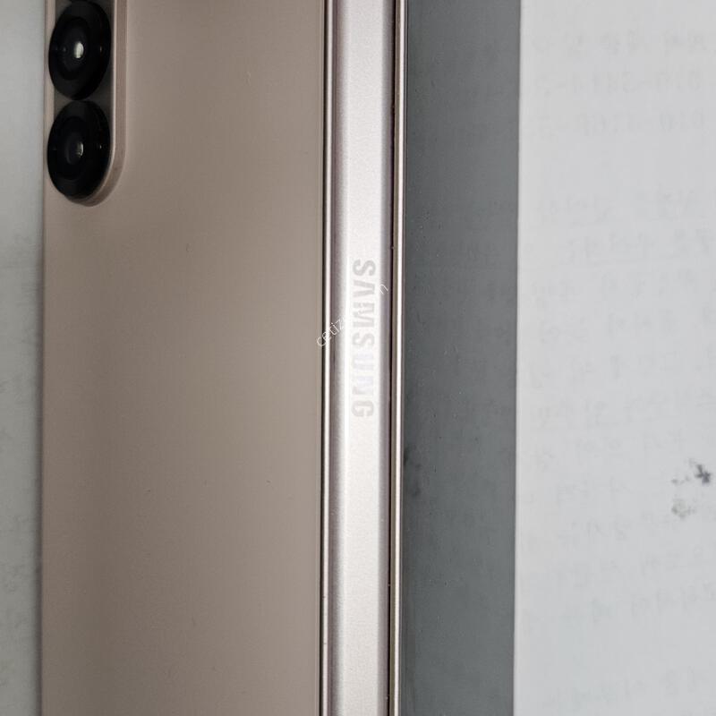 ����������6