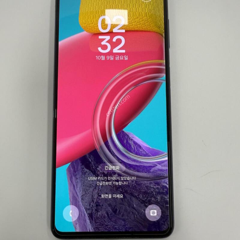 ����������3 5G 128GB ���� �Ǹ��մϴ�.