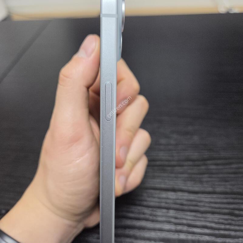 ������15 128GB ����