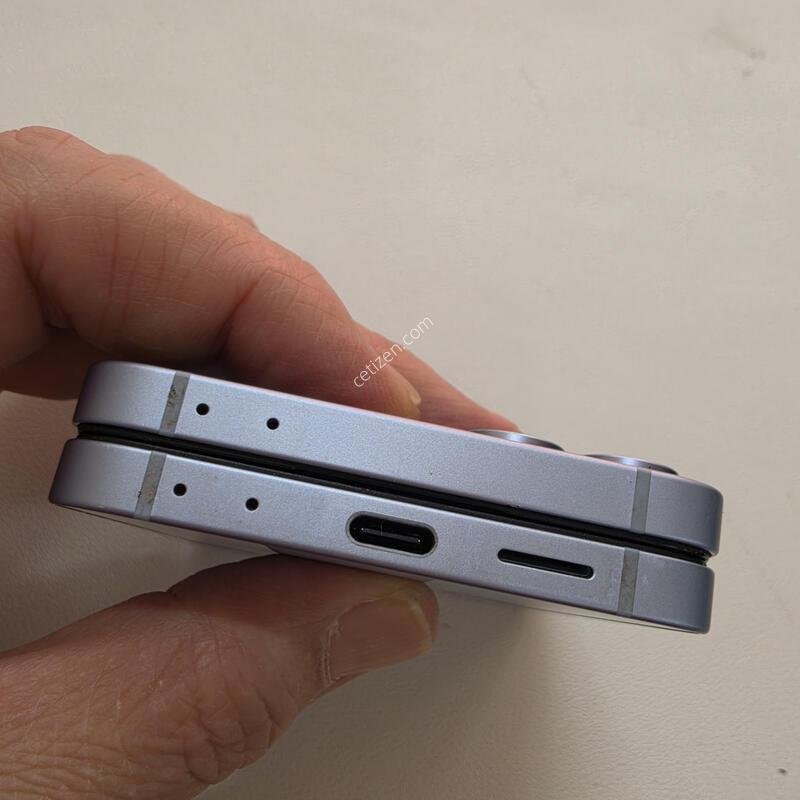 ������ Z�ø�6 ���� 256GB.A��