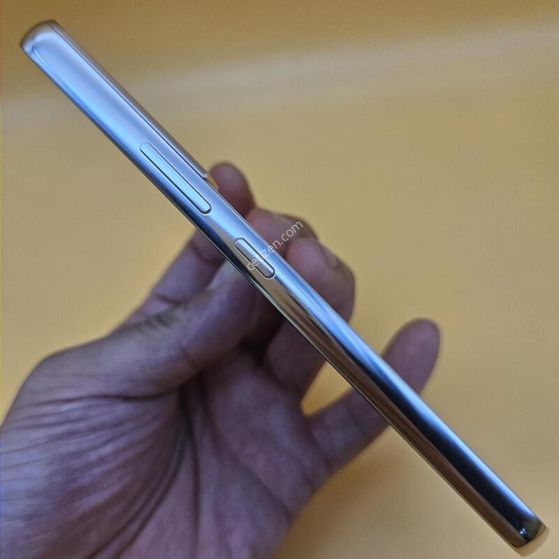 [���۱�]������S22 �ֻ������� 256G ��ũ ����� �߰���