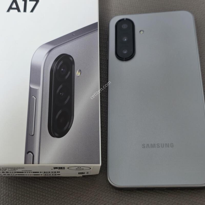 ������A17 �׷��� �ܼ�����