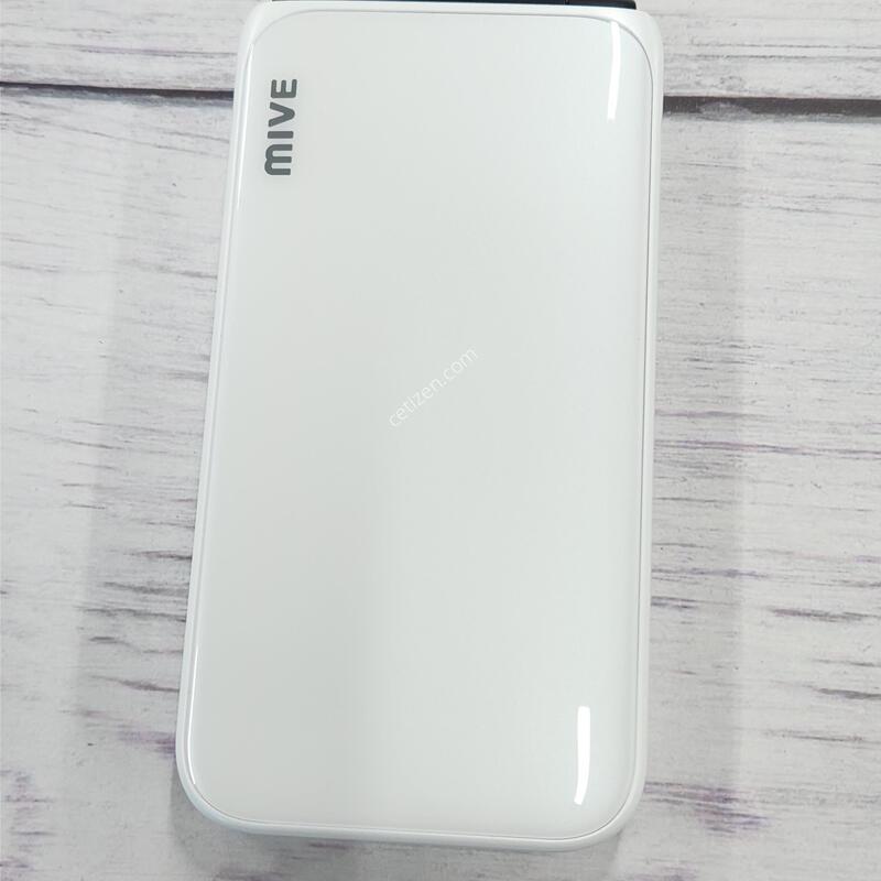 S��) ��Ÿ������ 32G ���ܻ� ȭ��Ʈ 64030