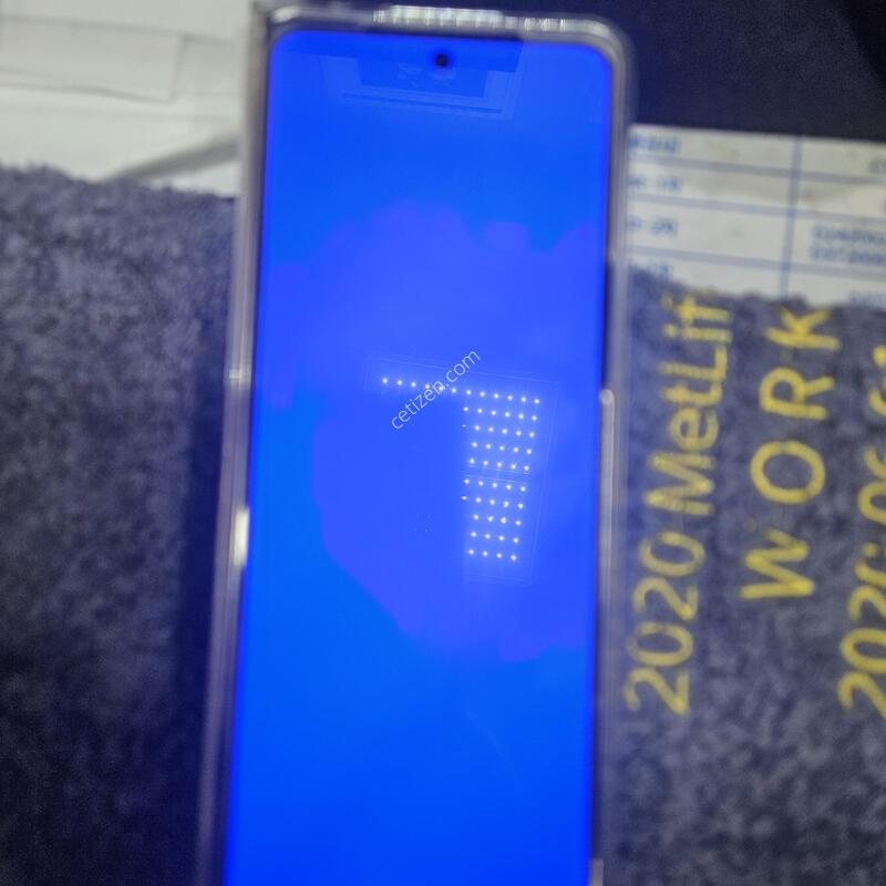 Z����4