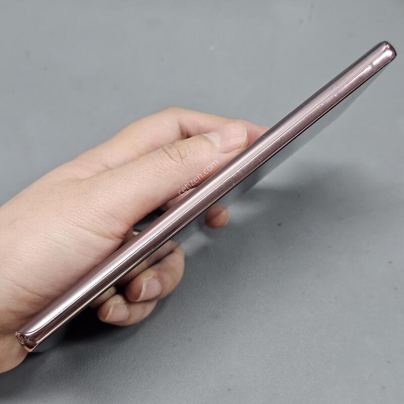 �Ｚ ������ ��Ʈ20 256GB �̽�ƽ ����� ���ܻ� ������ ������ �߰���~!