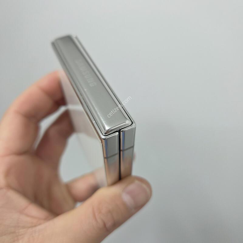 ������ Z�ø�5 256GB ȭ��Ʈ