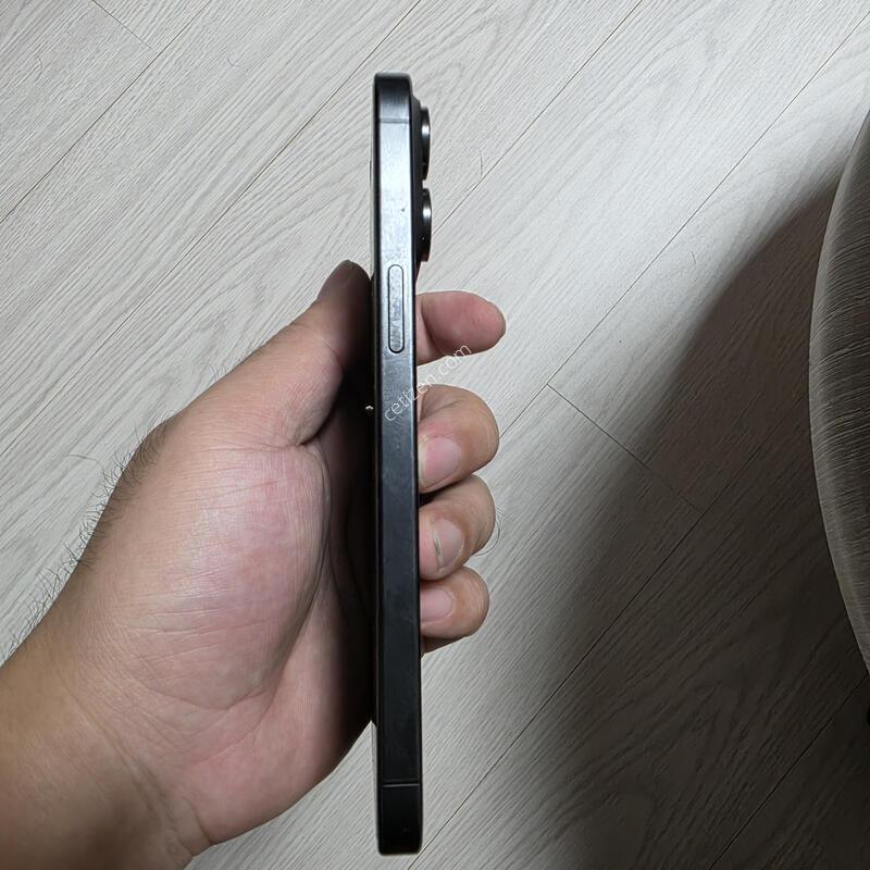 ������15���θƽ� 512GB ����