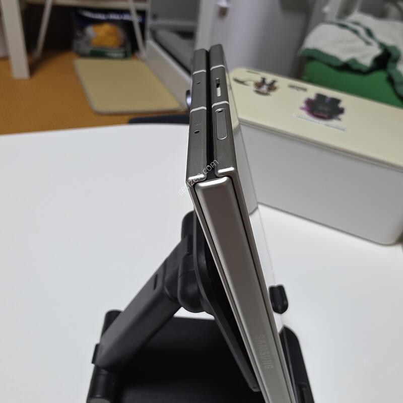 ������Z����8 512GB ��ǰ�� �ڱ���